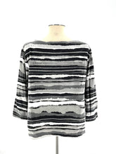 Womens Size Medium Petite Ruby Rd. Top White Black and Gray Silver Sequins - TheRealThreads